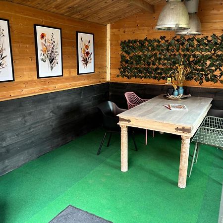 Vakantiehuis Klaartje Kip Voor 4 Personen, Landelijk Gelegen! エンスヘーデ エクステリア 写真