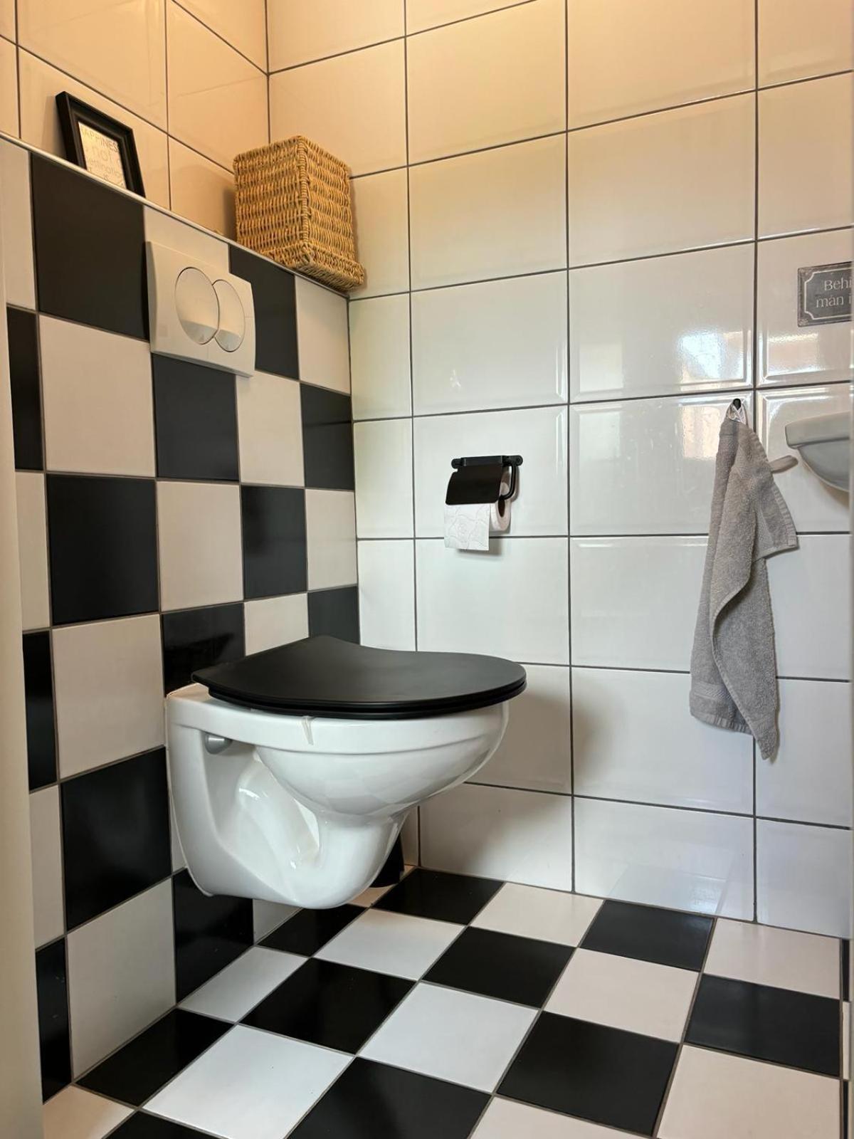 Vakantiehuis Klaartje Kip Voor 4 Personen, Landelijk Gelegen! エンスヘーデ エクステリア 写真